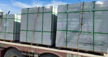 北京 芝麻白花岗岩地铺石装车日常