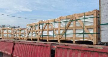 北京 芝麻白花岗岩地铺石出口专车-泰国游