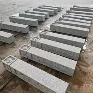 北京 白麻方柱雕花防水