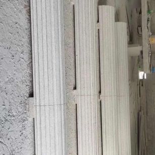 北京 花岗岩厂家带你看白麻花岗岩门楼大柱柱皮