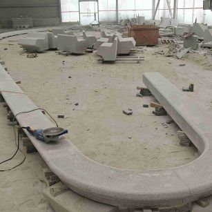 北京 芝麻白花岗岩弧形花坛石，坐凳石