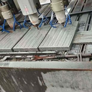 北京 芝麻白花岗岩荔枝面盲道雕刻