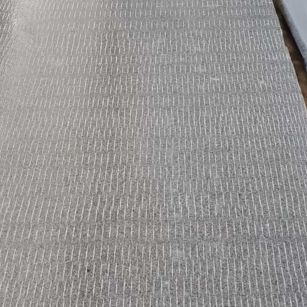 北京 芝麻灰花岗岩斧剁面，刀斩面