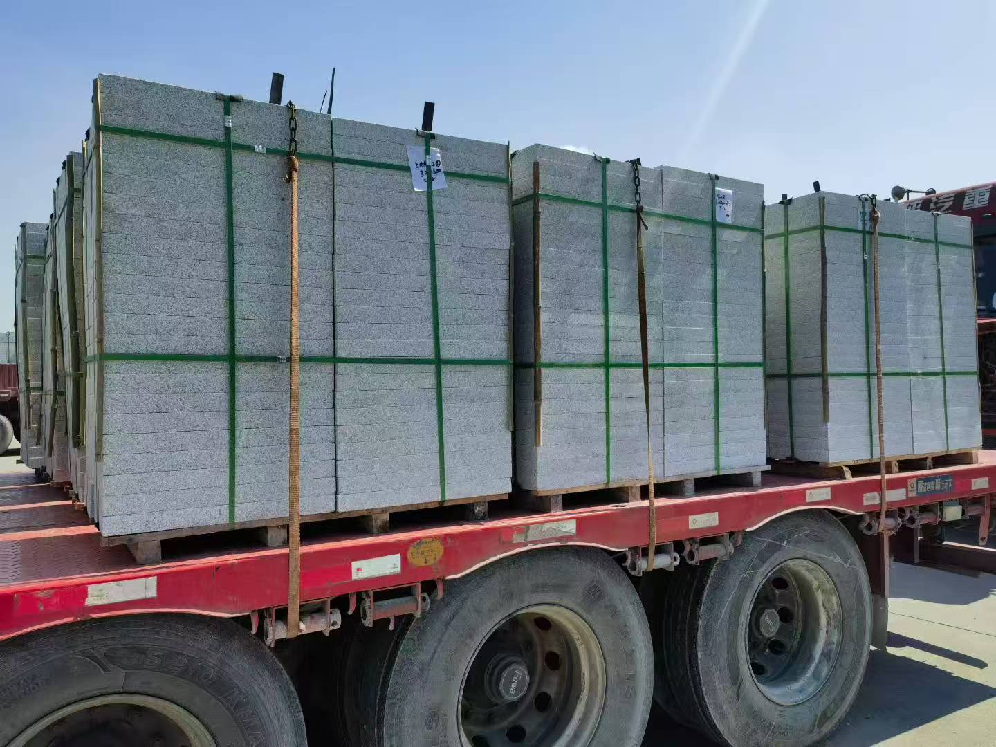 北京芝麻白花岗岩出货日常地铺石