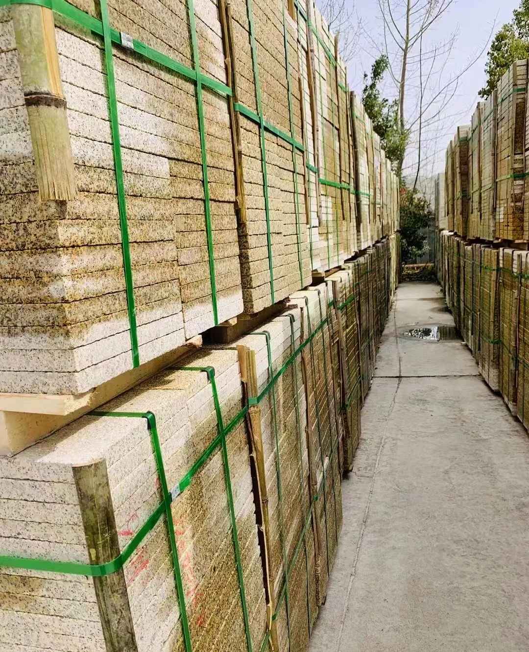 北京 黄金麻花岗岩荔枝面地铺石