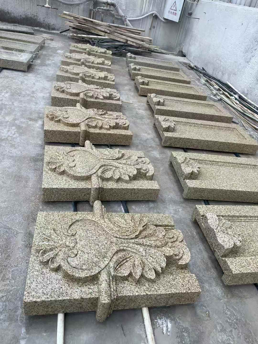 北京 黄金麻花岗岩别墅外墙雕刻板