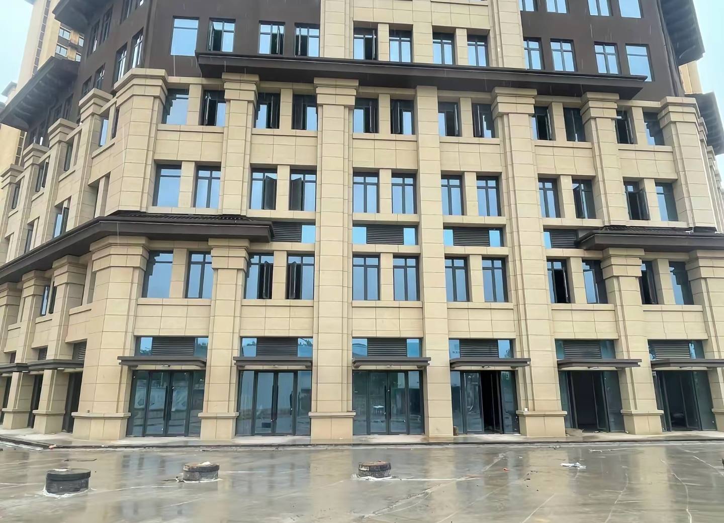 北京 黄金麻花岗岩荔枝面小区外墙干挂