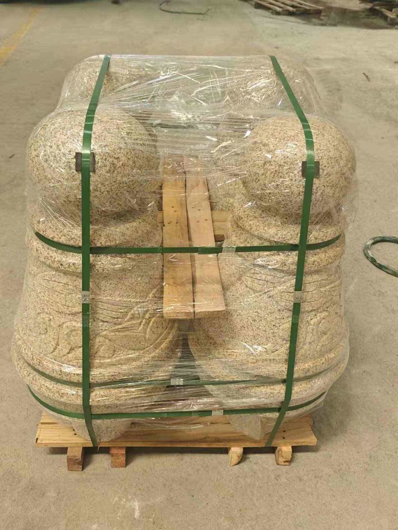 北京 黄金麻异形定制雕花——棒棒糖挡车柱