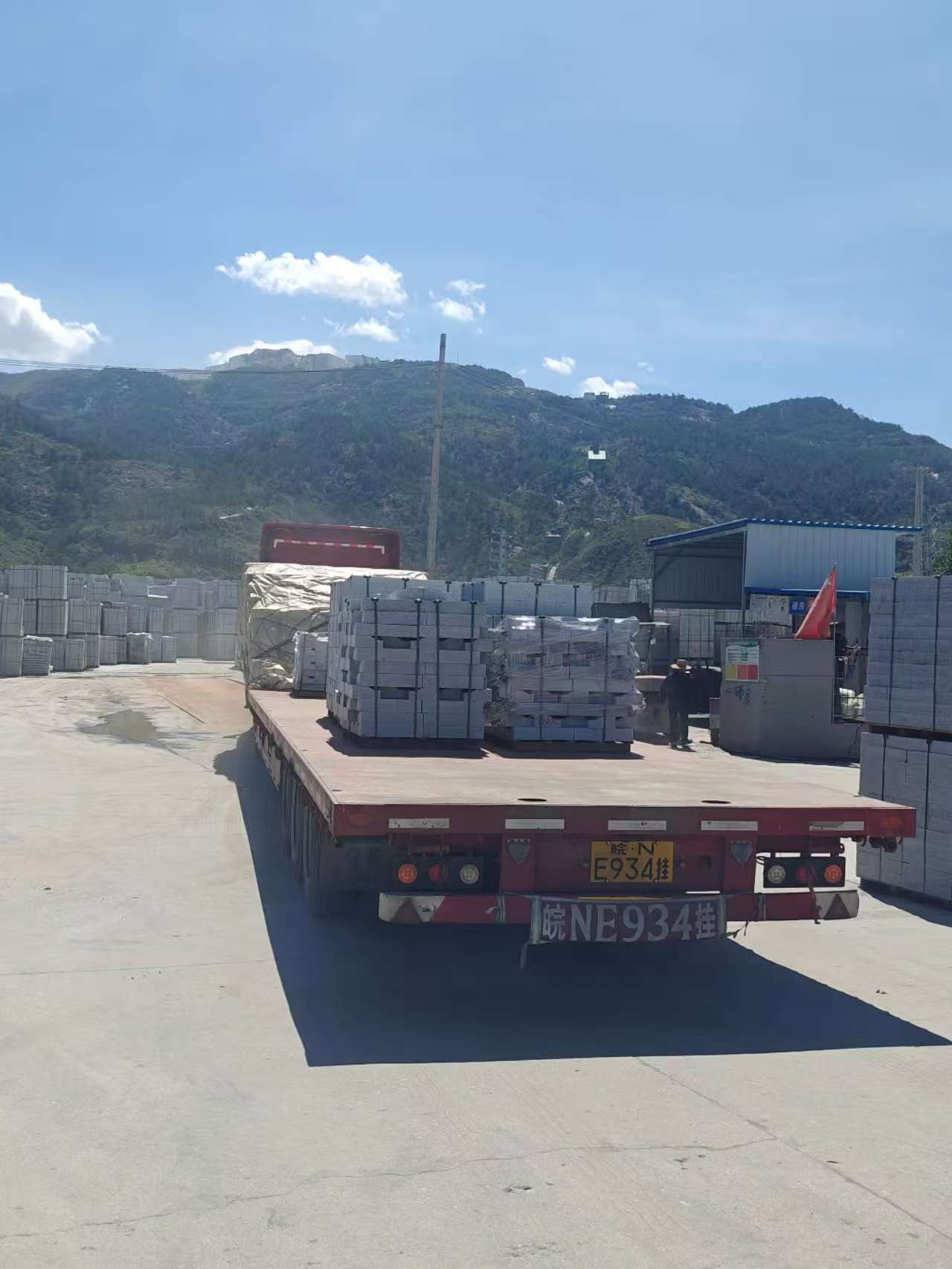 北京 芝麻白仿形路沿石，直形路沿石