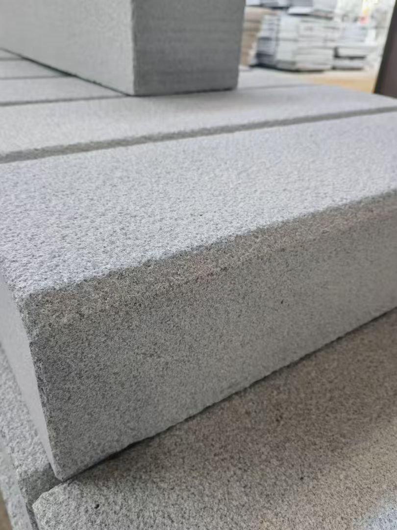 北京 芝麻灰荔枝面路沿石