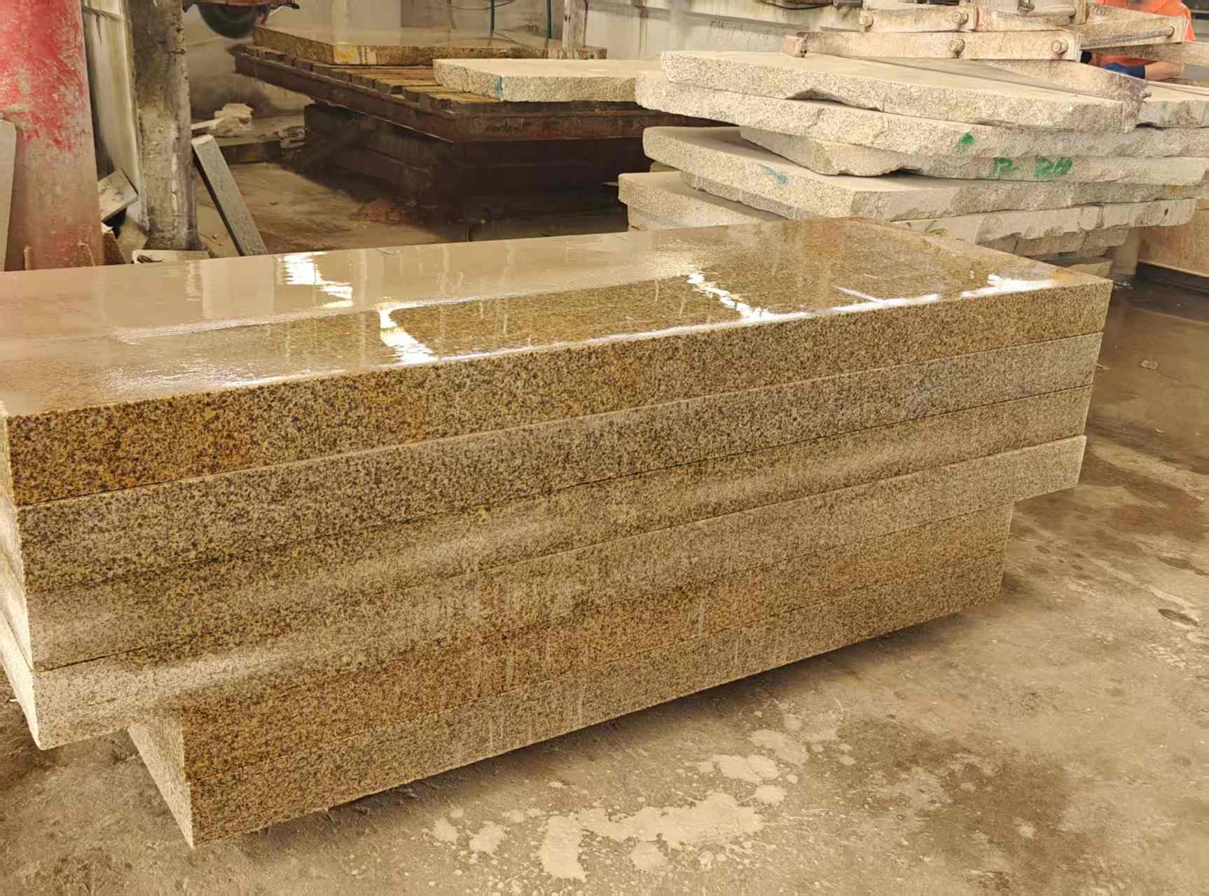 北京 黄金麻栏杆料半成品加工中