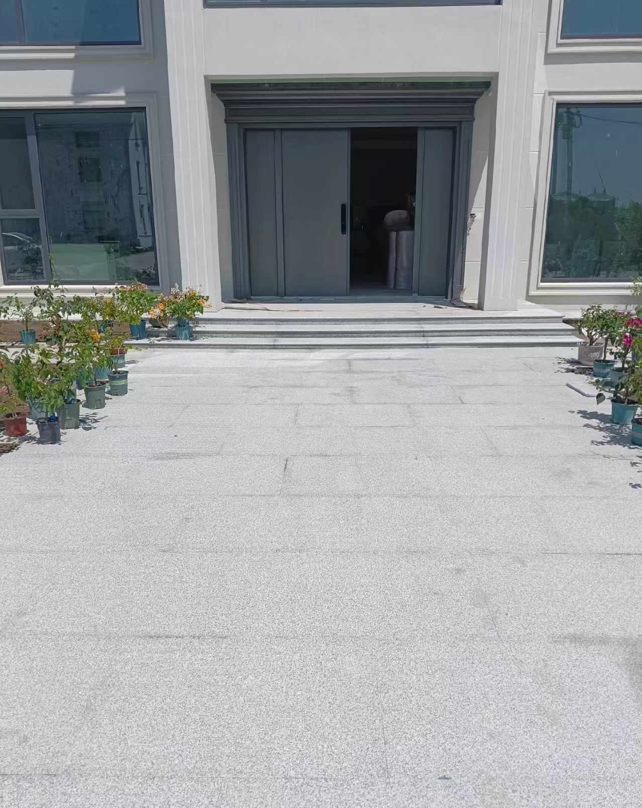 北京 芝麻白花岗岩地铺石地面铺装