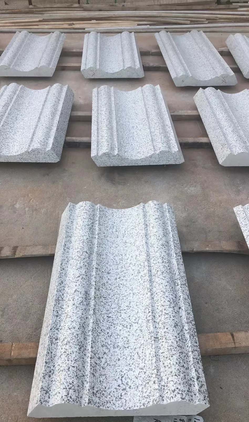 北京 白麻花岗岩光面别墅线条