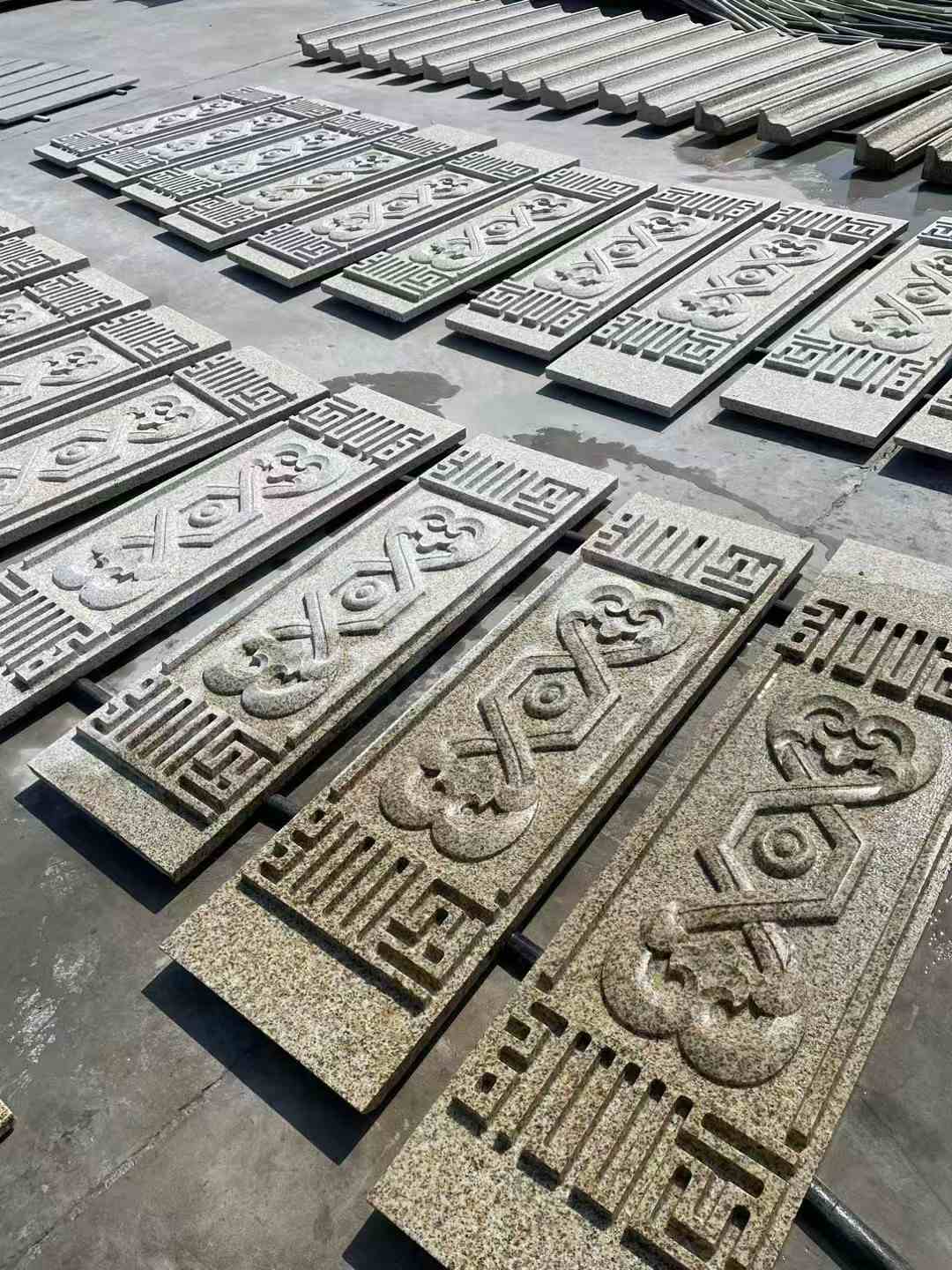 北京 黄金麻花岗岩外墙雕刻板