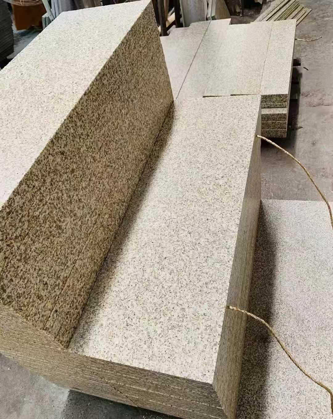 北京 黄金麻荔枝面外墙干挂成品